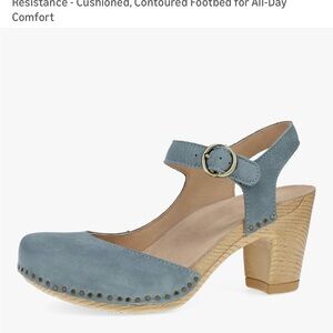 Dansko Tatum sandals, new in box